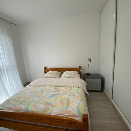 Duplex Neuf 90 M2 - 3 Chambres, Avec Jardin A Sartrouville Exterior photo