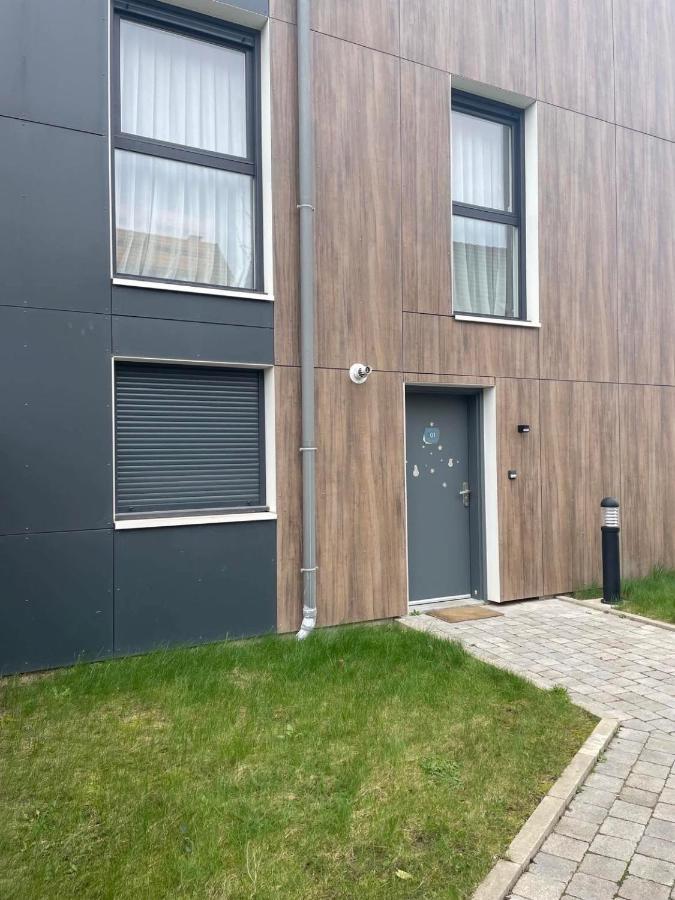 Duplex Neuf 90 M2 - 3 Chambres, Avec Jardin A Sartrouville Exterior photo