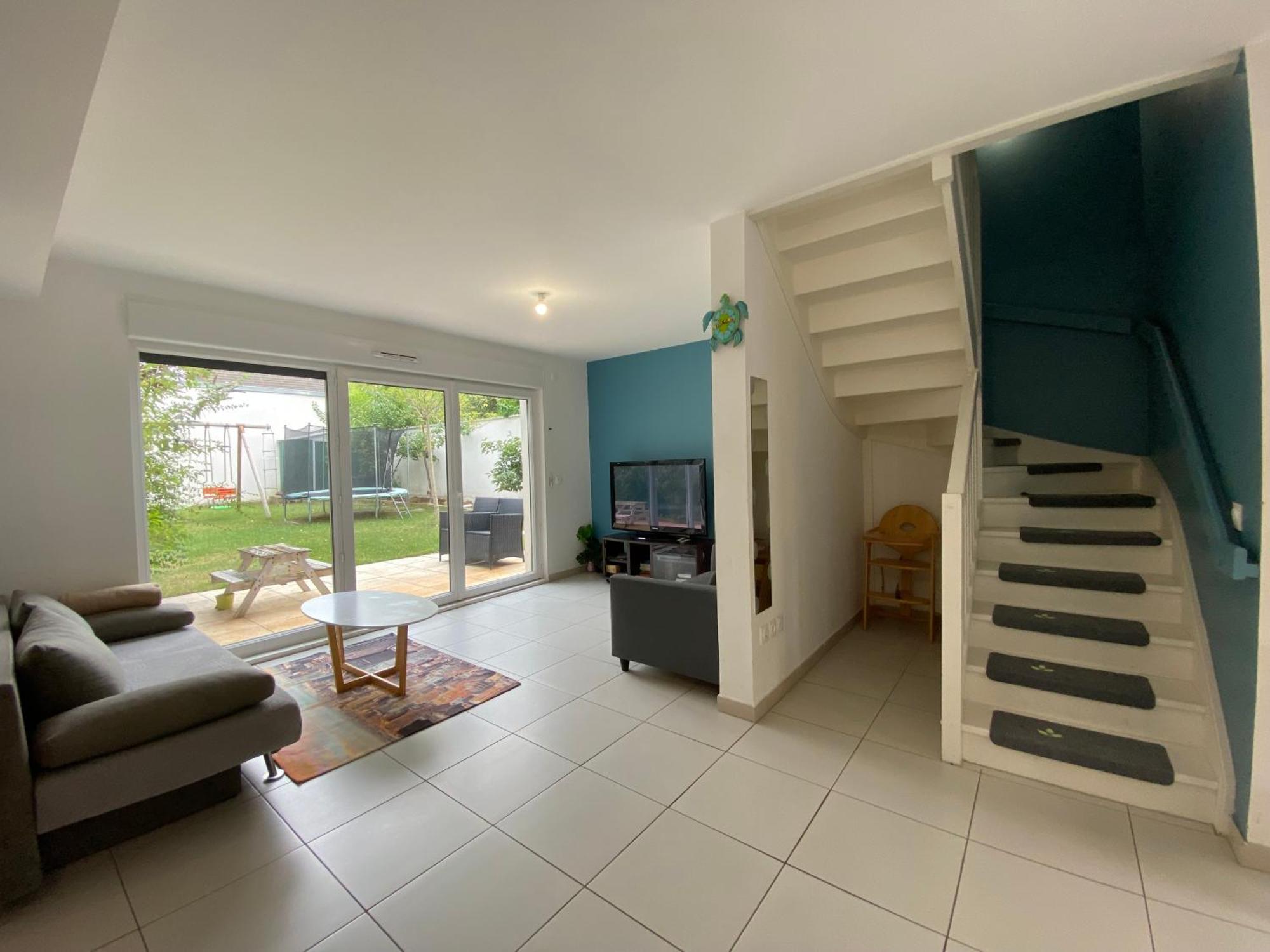 Duplex Neuf 90 M2 - 3 Chambres, Avec Jardin A Sartrouville Exterior photo