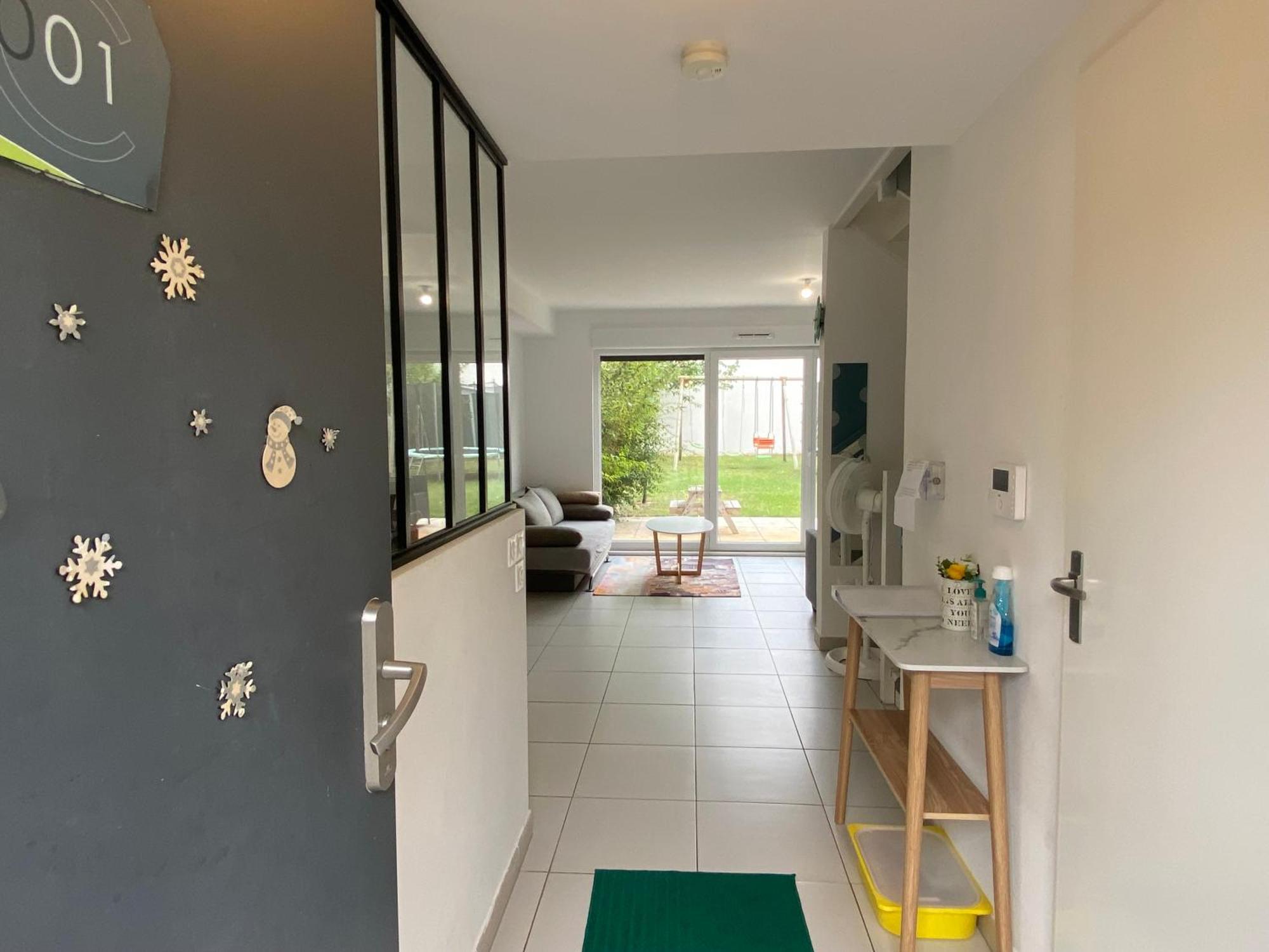 Duplex Neuf 90 M2 - 3 Chambres, Avec Jardin A Sartrouville Exterior photo